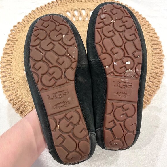 UGG Ansley Water-Resistant Suede Wool Lined Moccasin Slippers Size 8 Black - Picture 11 of 13